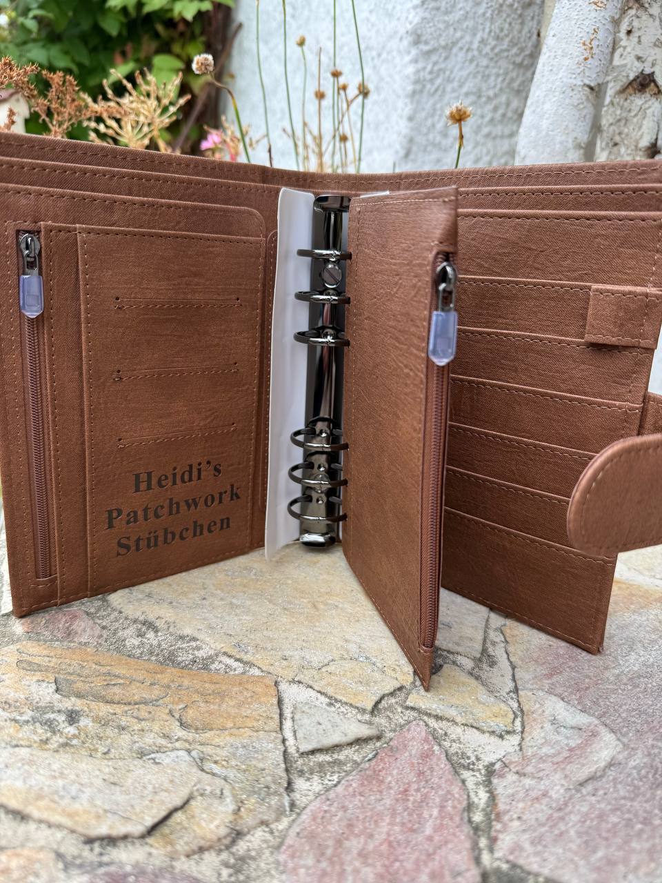 B Ware Binder Kunstleder Binder in Wildleder Optik & Glitzer Deluxe Binder A6 Schwarz Glänzende Hardware
