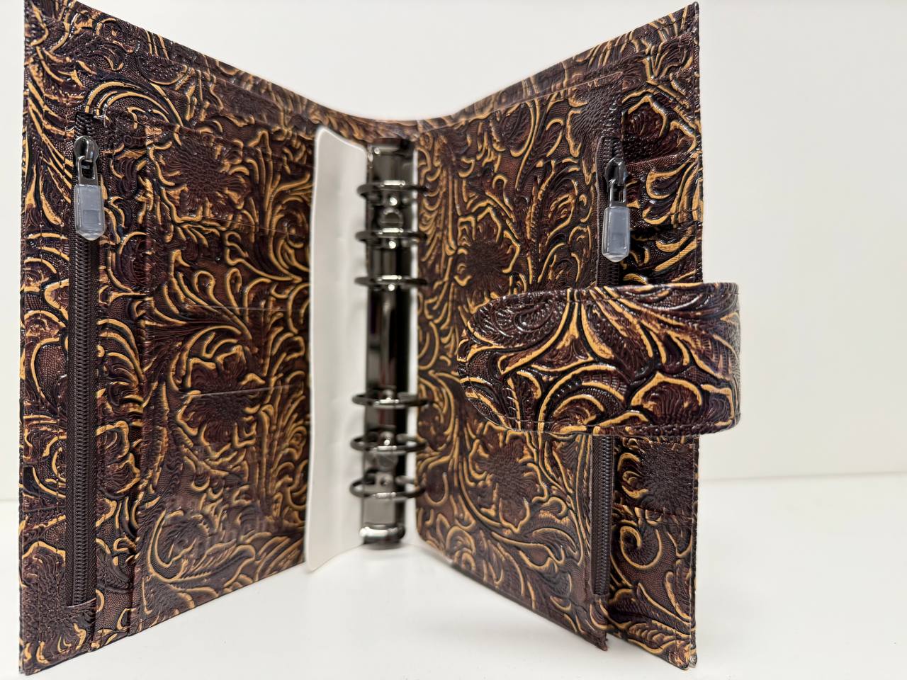 B Ware Special Blumen Deluxe Binder A6 Schwarz Glänzende Hardware (Kopie)